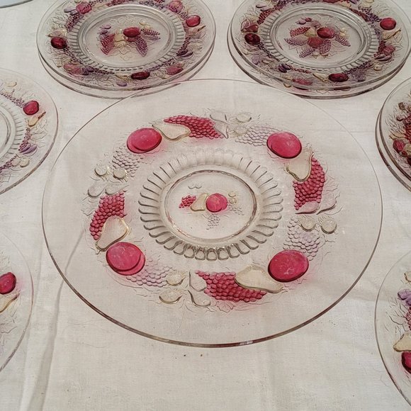 Dinnerware - Picture 1 of 1
